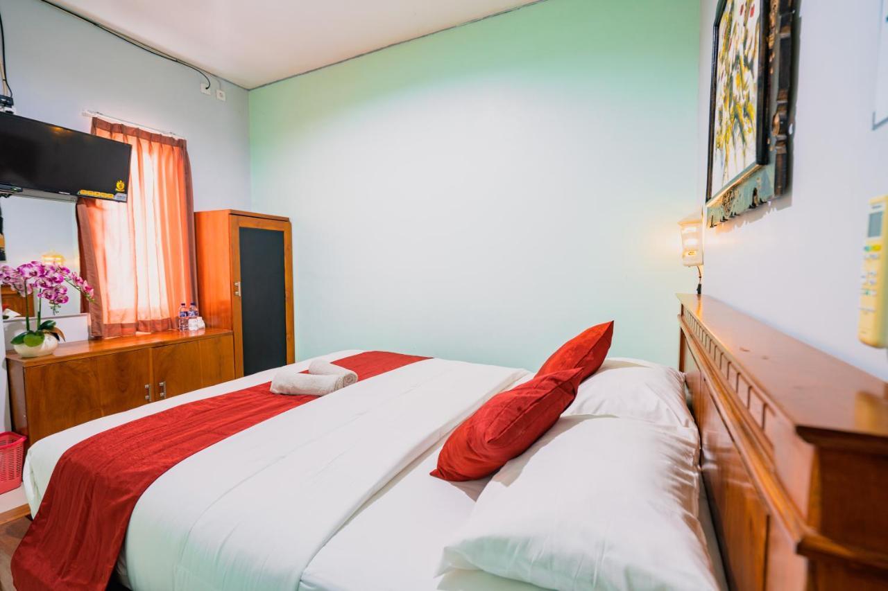 Guesthouse Cempaka Putih Семиняк Екстериор снимка