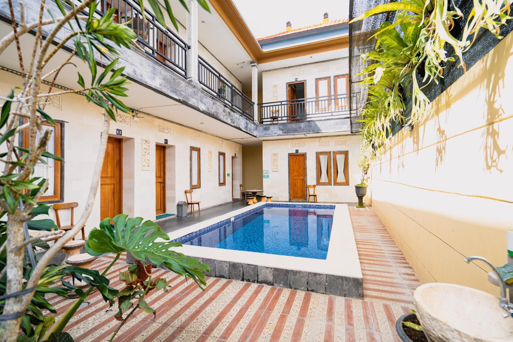 Guesthouse Cempaka Putih Семиняк Екстериор снимка